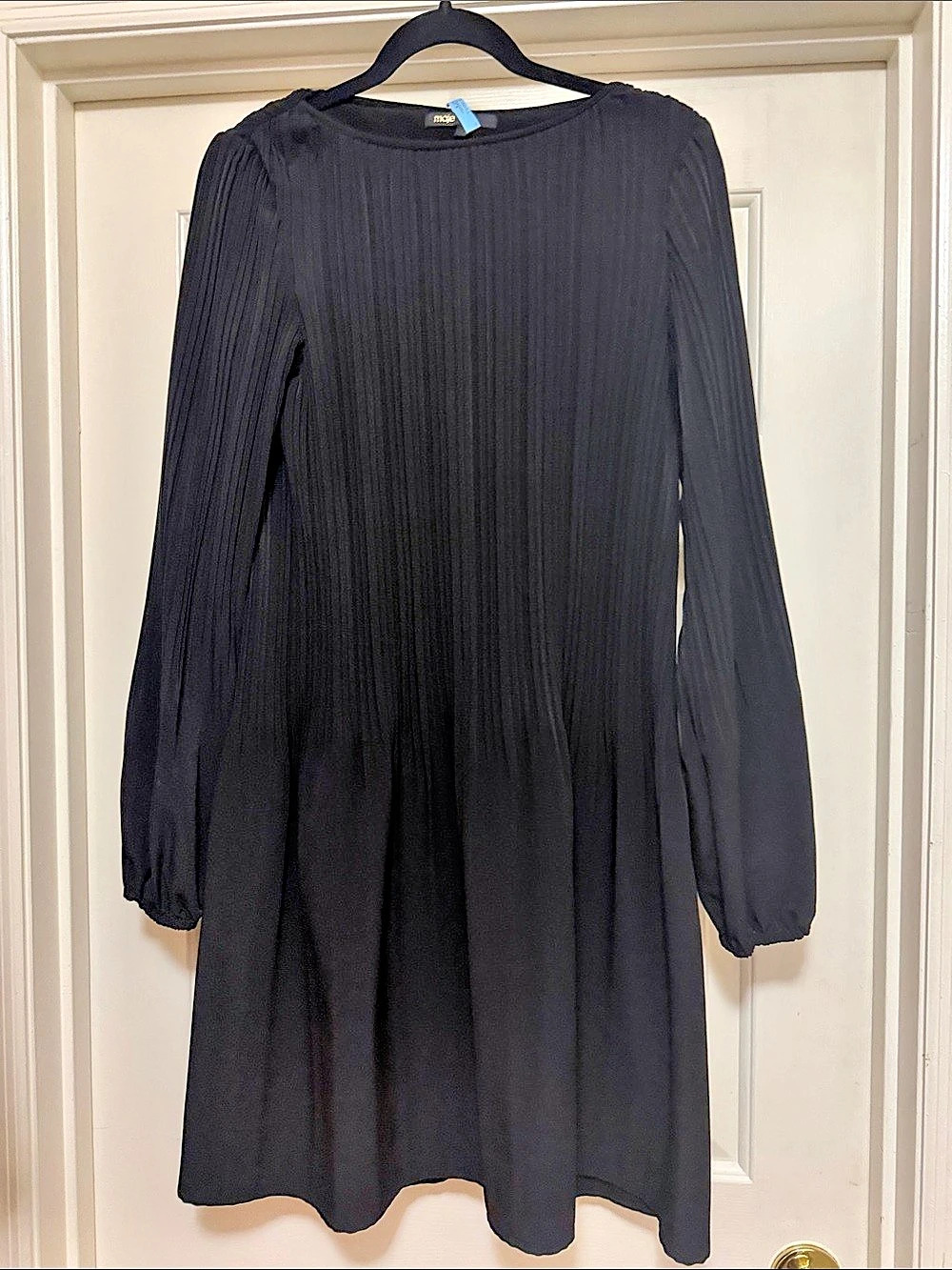 maje Rockin Pleated Dress Maxi Dress in Black Size Medium